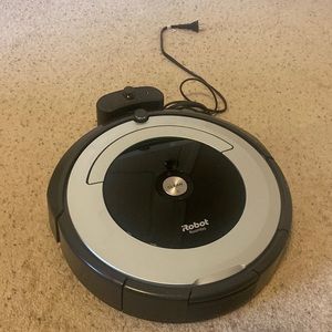 iRobot Roomba 690